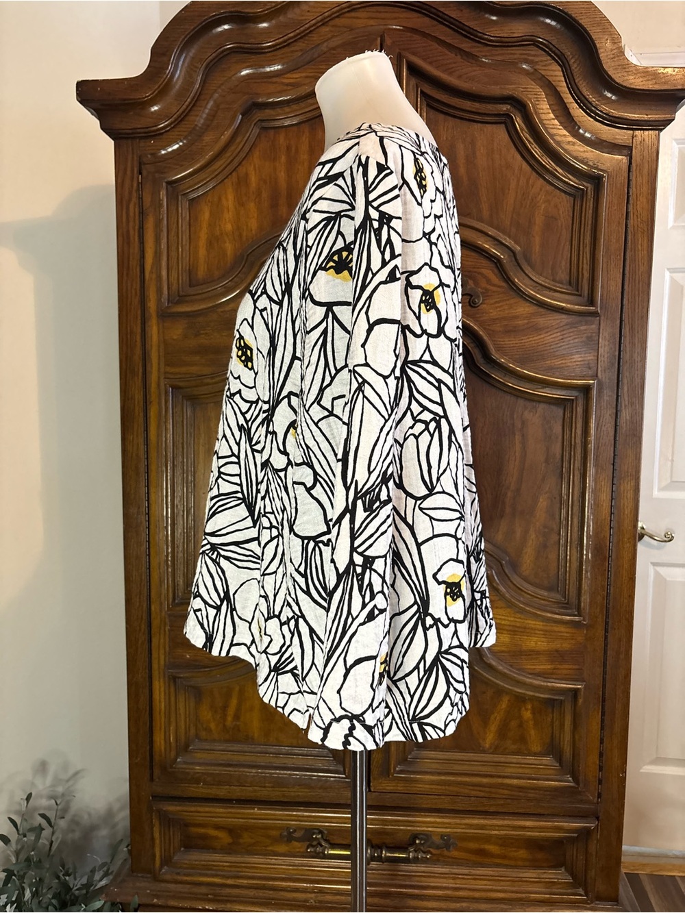 Habitat floral blouse top - Picture 5 of 13